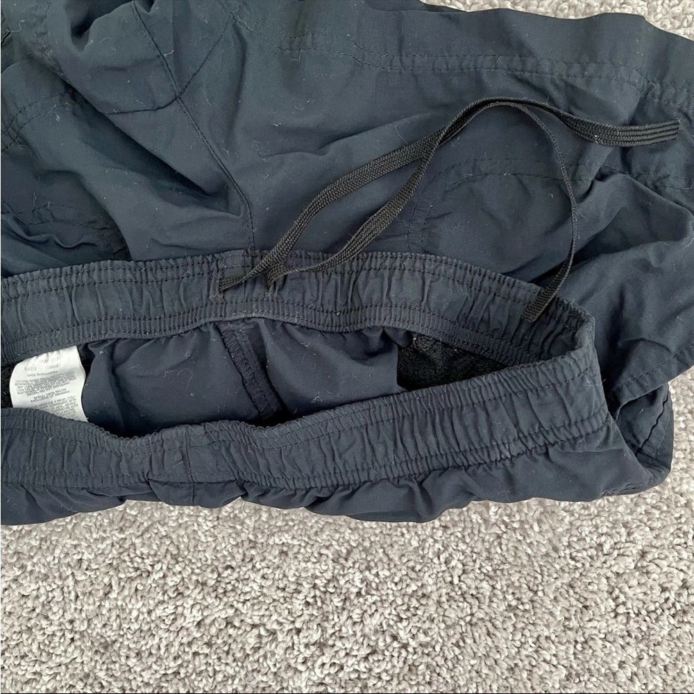 Columbia Women's Sandy River Nylon Shorts size Small - Picture 4 of 11